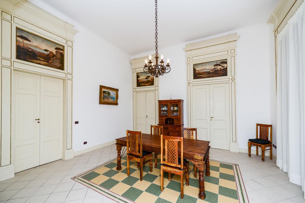 Residenza Santa Chiara Naples